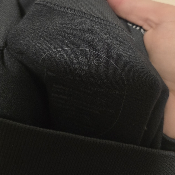 Oiselle Black Compression Shorts NWOT - Picture 5 of 6